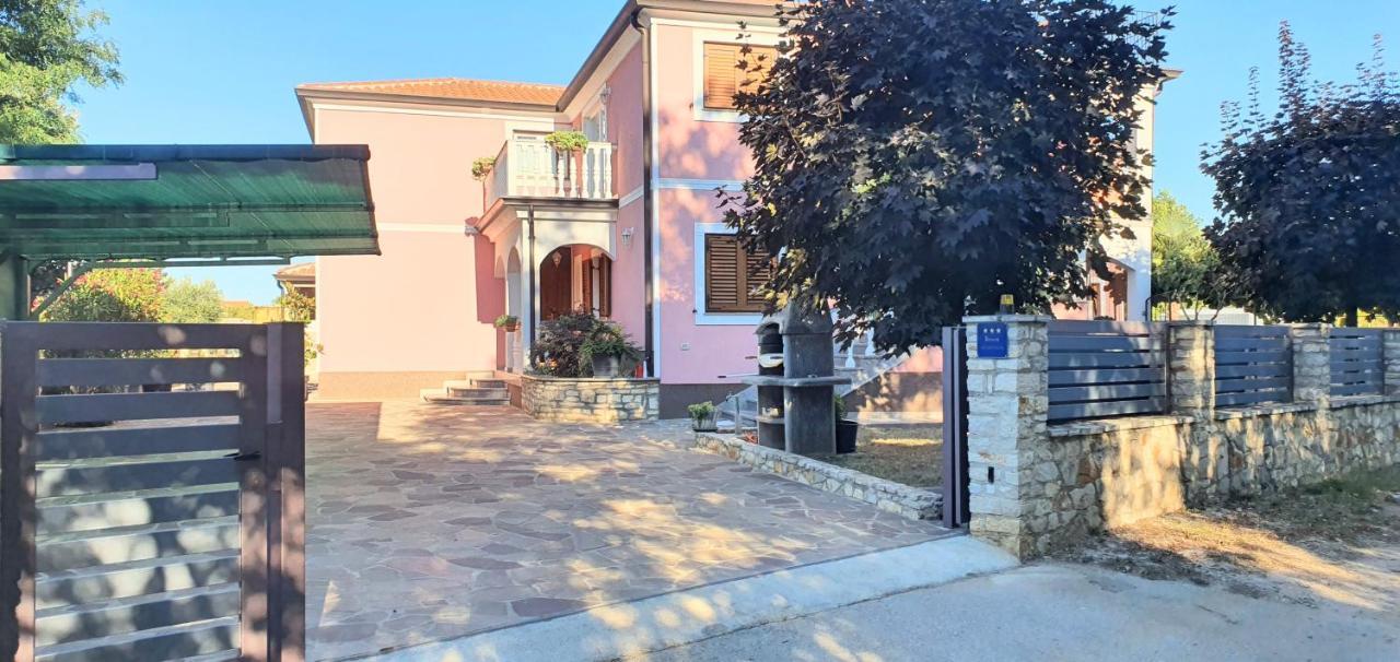 Apartmani Radmila Nova Vas  Ngoại thất bức ảnh