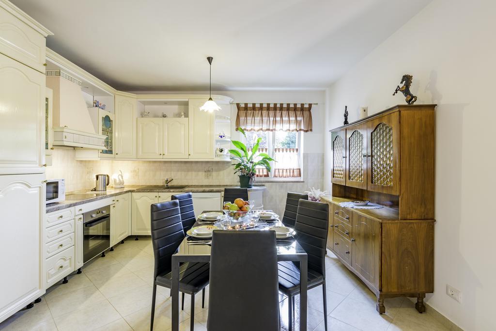 Apartmani Radmila Nova Vas  Ngoại thất bức ảnh