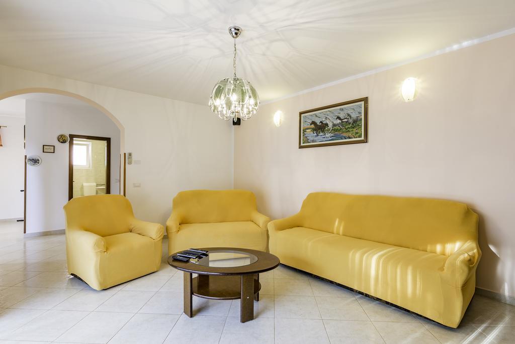 Apartmani Radmila Nova Vas  Ngoại thất bức ảnh