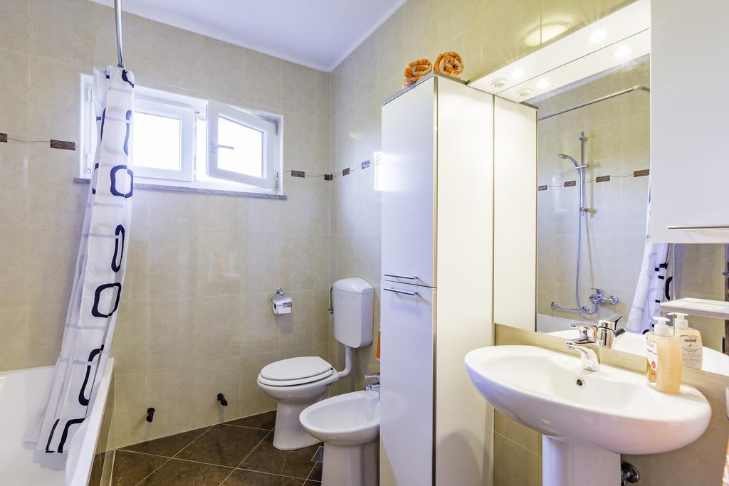 Apartmani Radmila Nova Vas  Ngoại thất bức ảnh
